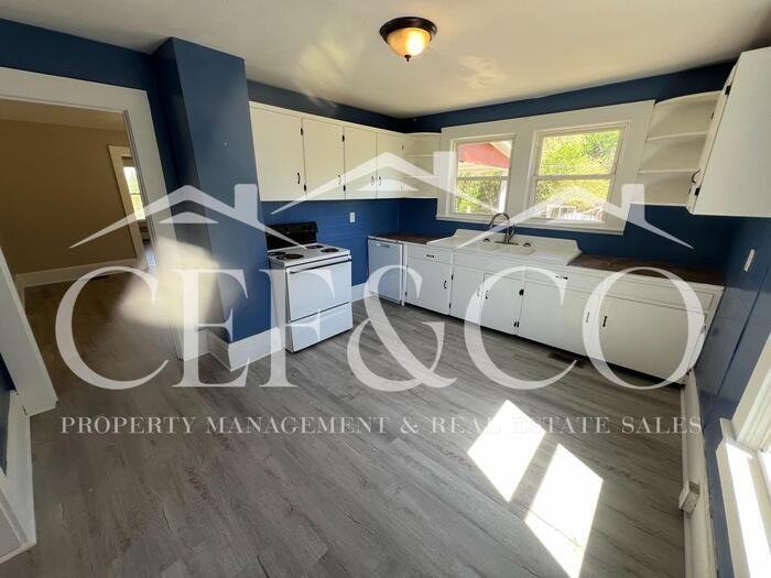 701 Harrison Grove Rd - Photo 6 of 15