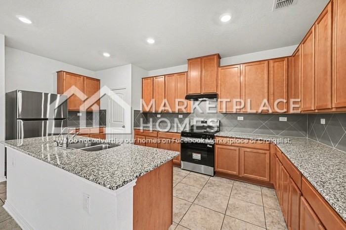 3901 Legend Hl - Photo 4 of 28