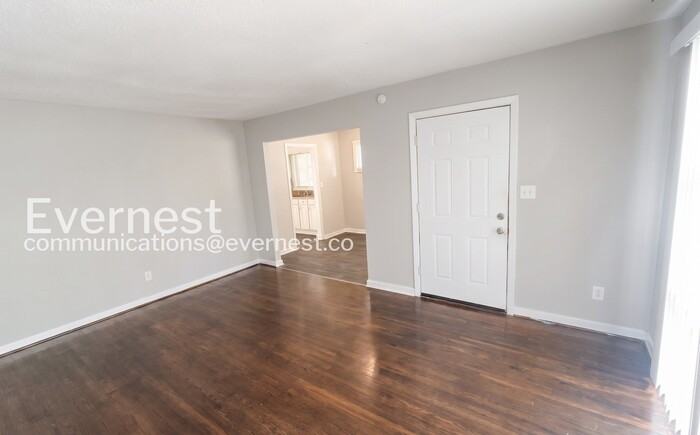 224 13th Ave Ne - Photo 5 of 21