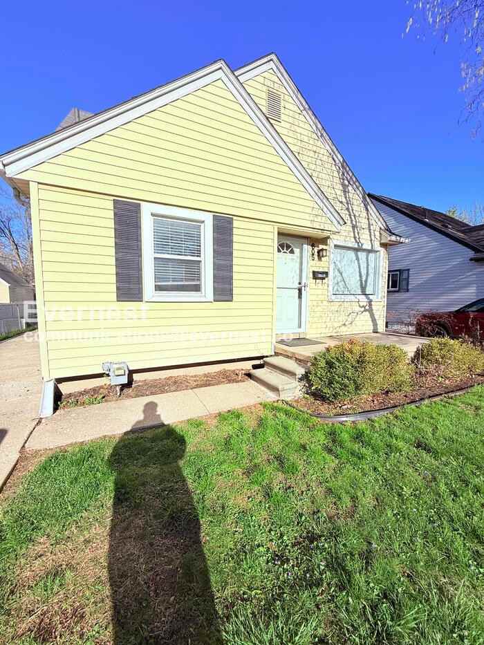 605 N Dorchester Ave - Photo 2 of 36