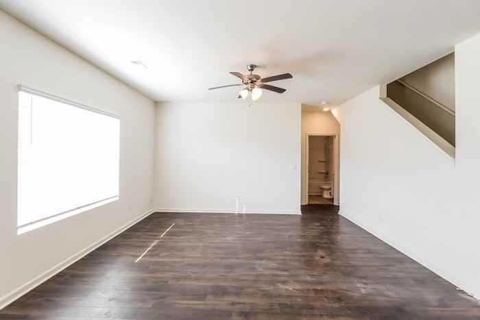 5744 Timber Leaf Loop - Photo 2 of 16