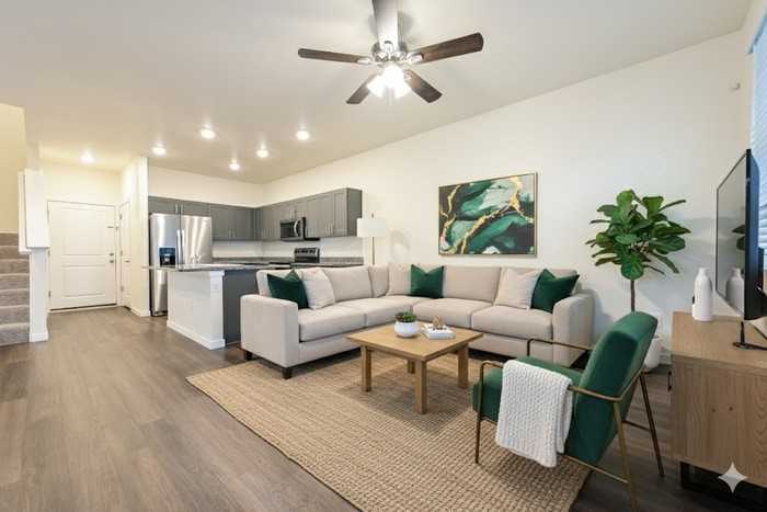 13456 Oneida Ln - Photo 6 of 21