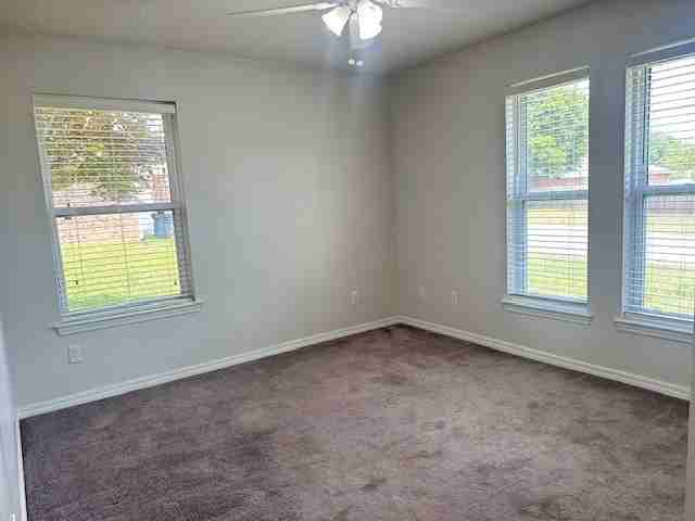 543 Ard Dr - Photo 7 of 20