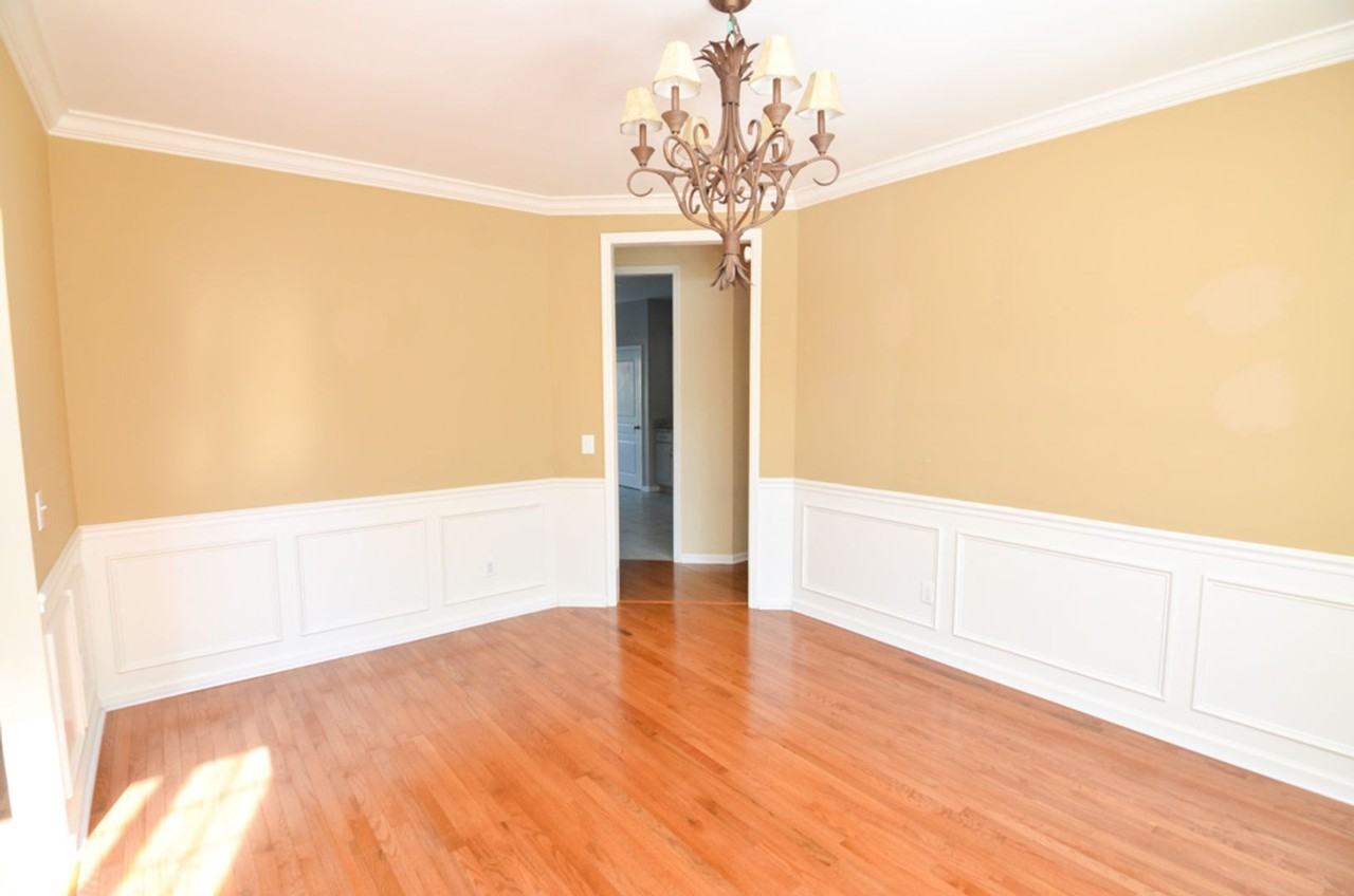 109 Fieldcrest Ct - Photo 6 of 40