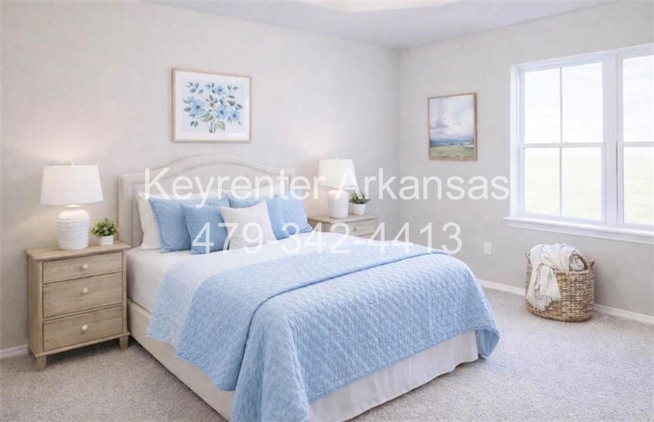 741 Venice St - Photo 6 of 13