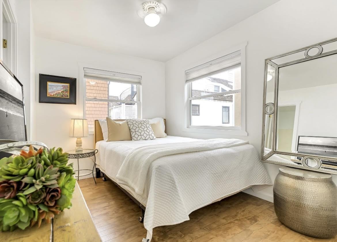 117 Amethyst Ave #1-2 - Photo 3 of 10