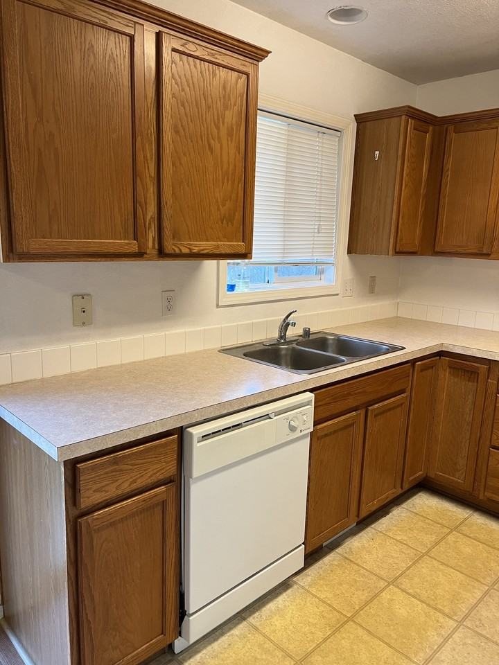 3237 Olive St #NA - Photo 4 of 15