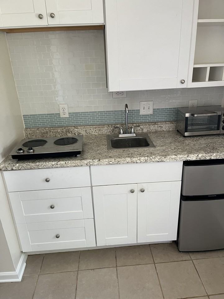 3020 Fernbrook Ln #3 - Photo 3 of 6