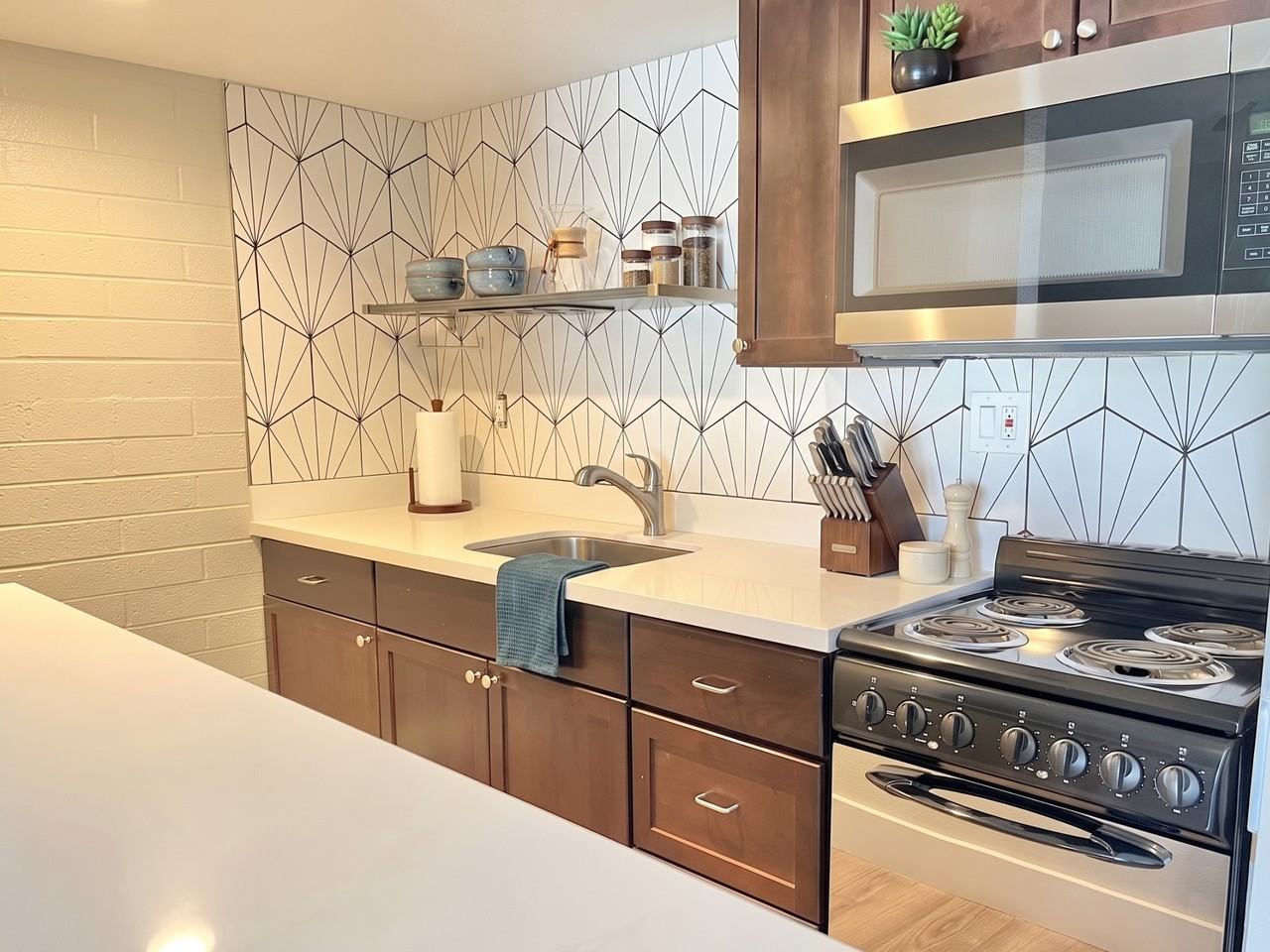 536 E Portland St #14 - Photo 6 of 18