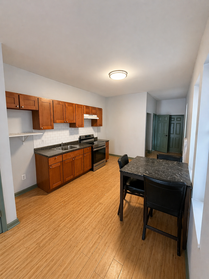 1226 N 50th St #NA - Photo 3 of 18