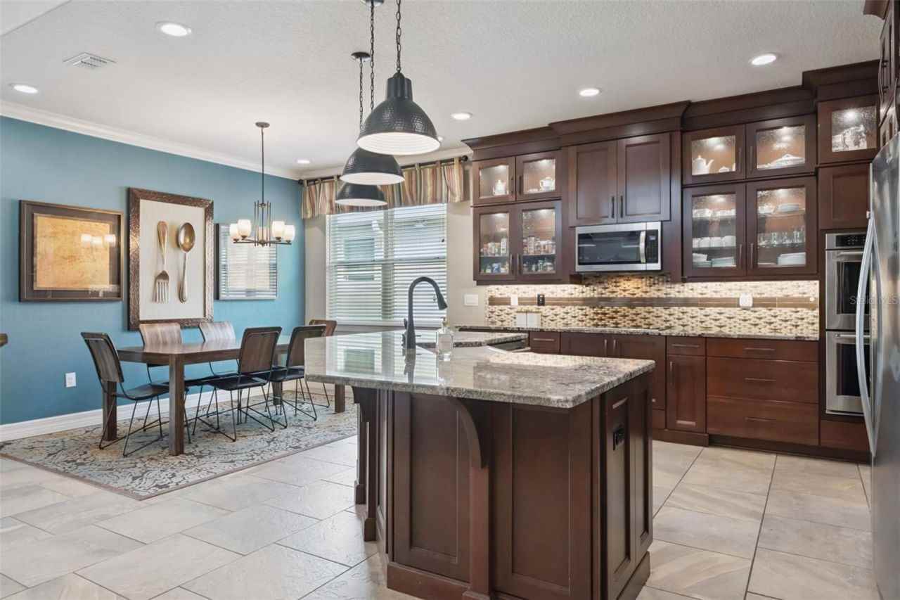 2683 Amati Dr #NA - Photo 4 of 18