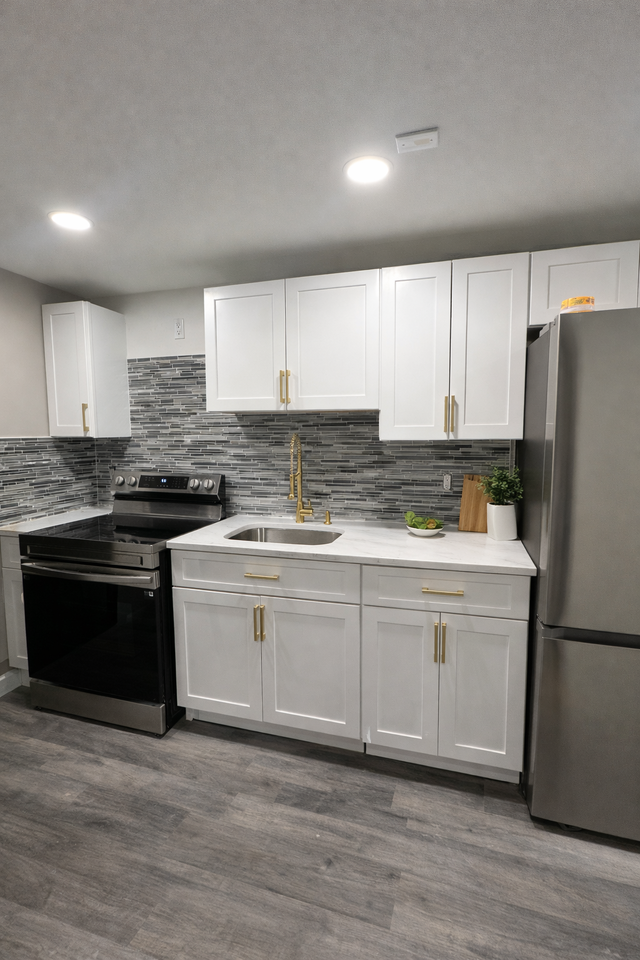 4350 Wesley Pl #NA - Photo 2 of 5