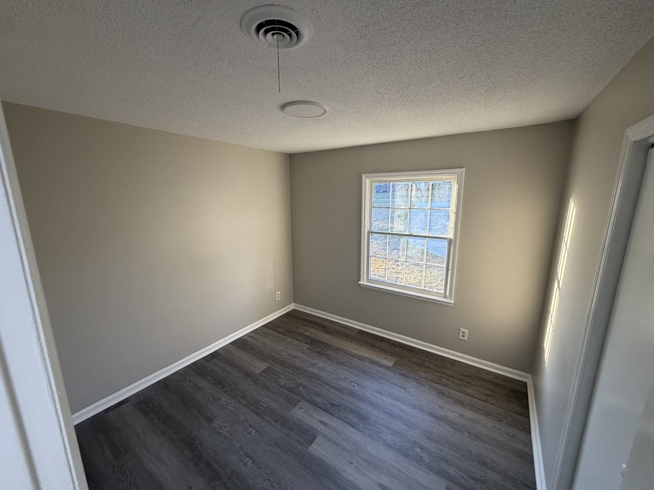 2140 Kelly St #NA - Photo 6 of 9