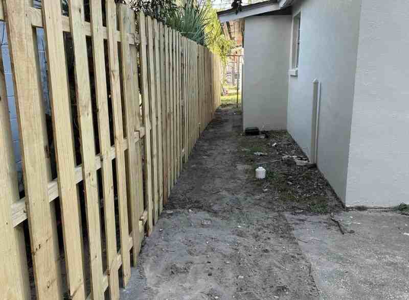 112 E 17th St #1 - Photo 5 of 5