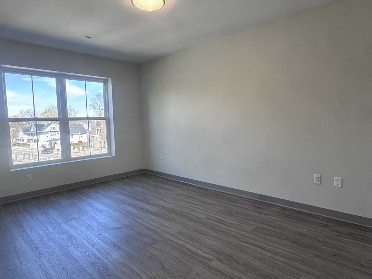 375 Cummins Hwy #204 - Photo 7 of 16
