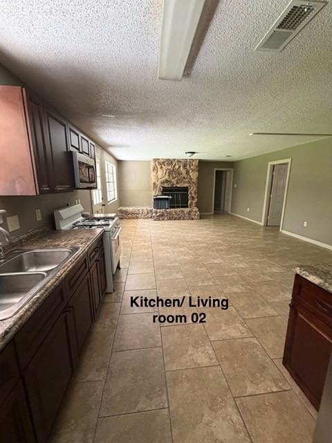 12646 Canterbury Dr #NA - Photo 5 of 22