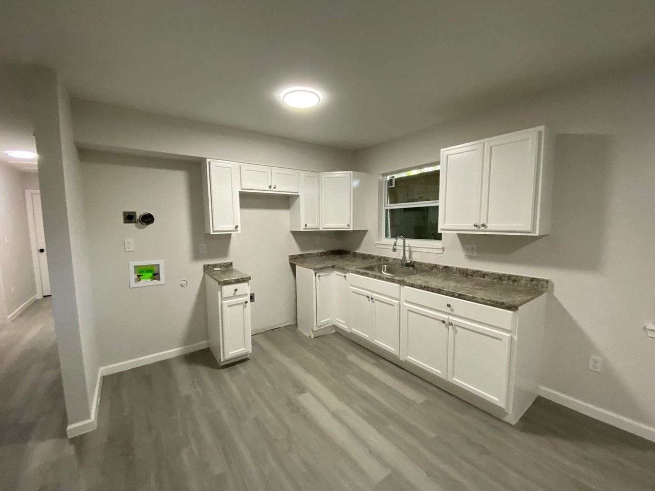 4644 Huckleberry Cv - Photo 2 of 11