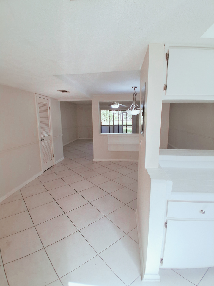 230 Cypress Pl #NA - Photo 4 of 24