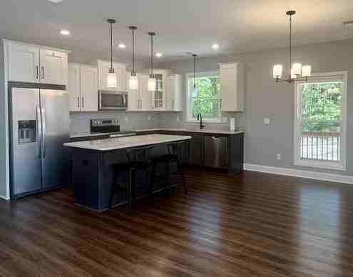 646 Greenville St #NA - Photo 3 of 13