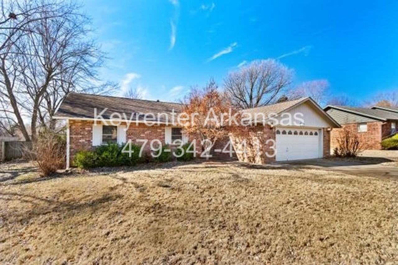 4100 Miller Dr - Photo 2 of 29