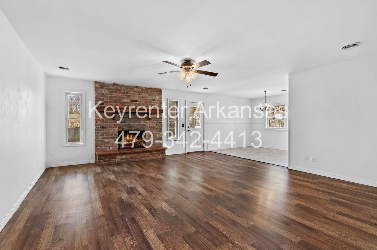 4100 Miller Dr - Photo 6 of 29