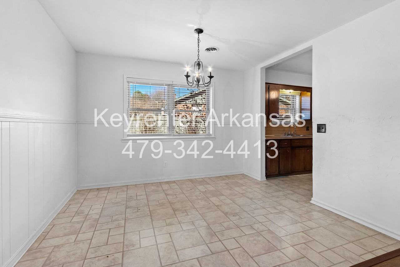 4100 Miller Dr - Photo 7 of 29