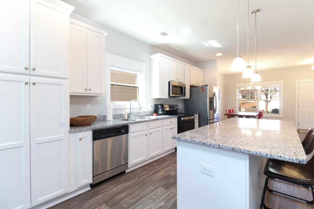 421 Park West Blvd #NA - Photo 6 of 30