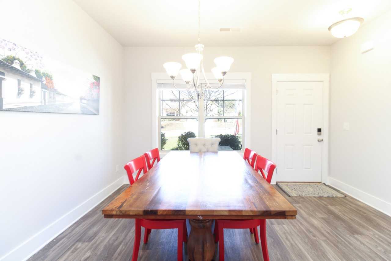 421 Park West Blvd #NA - Photo 7 of 30