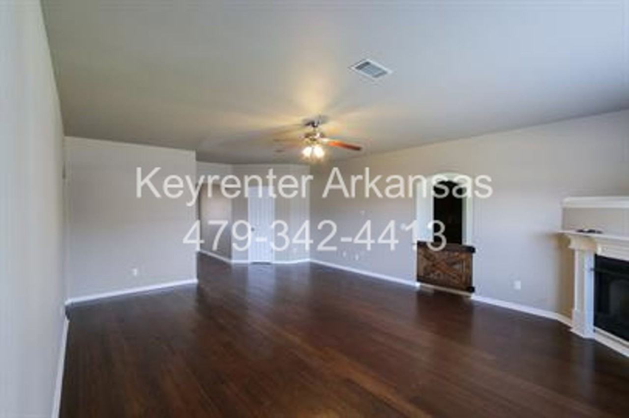 720 Harvest St - Photo 2 of 18