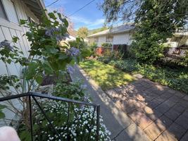 featured image of 323 Ne C St