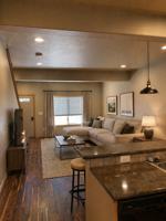 featured image of 614 S 3rd St