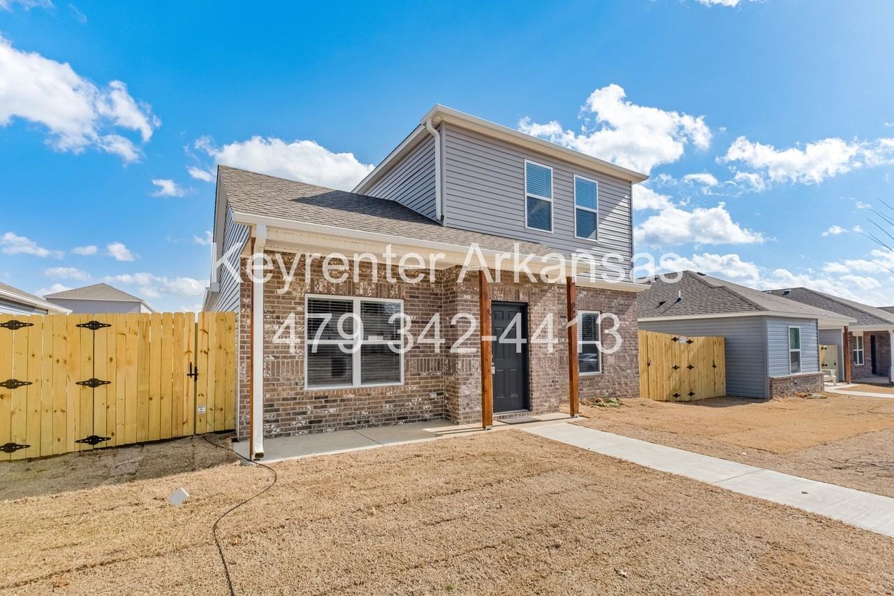 920 S Morningside Dr - Photo 2 of 31