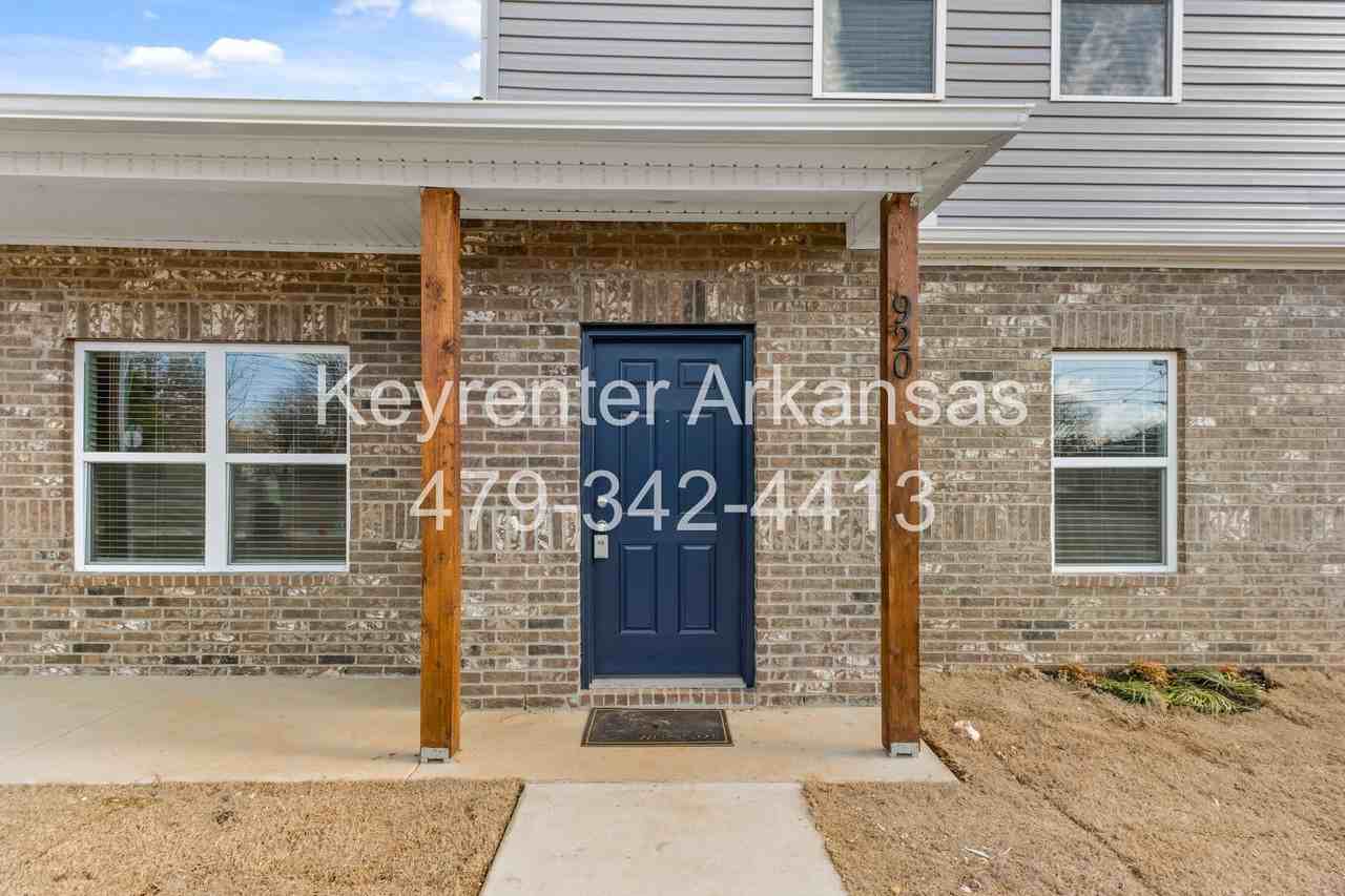 920 S Morningside Dr - Photo 4 of 31