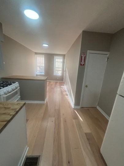 603 N Front St #A - Photo 3 of 10