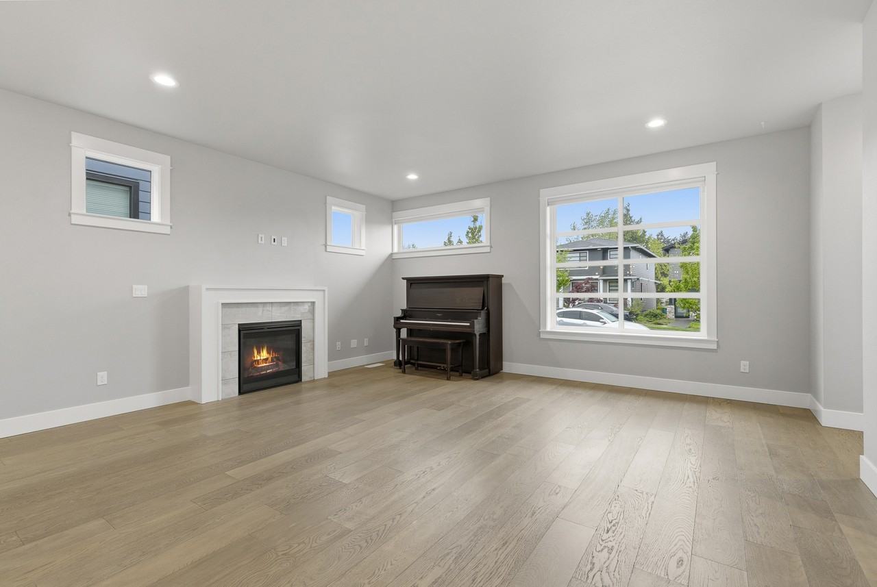 1118 Sw Dottie Ct #NA - Photo 4 of 17