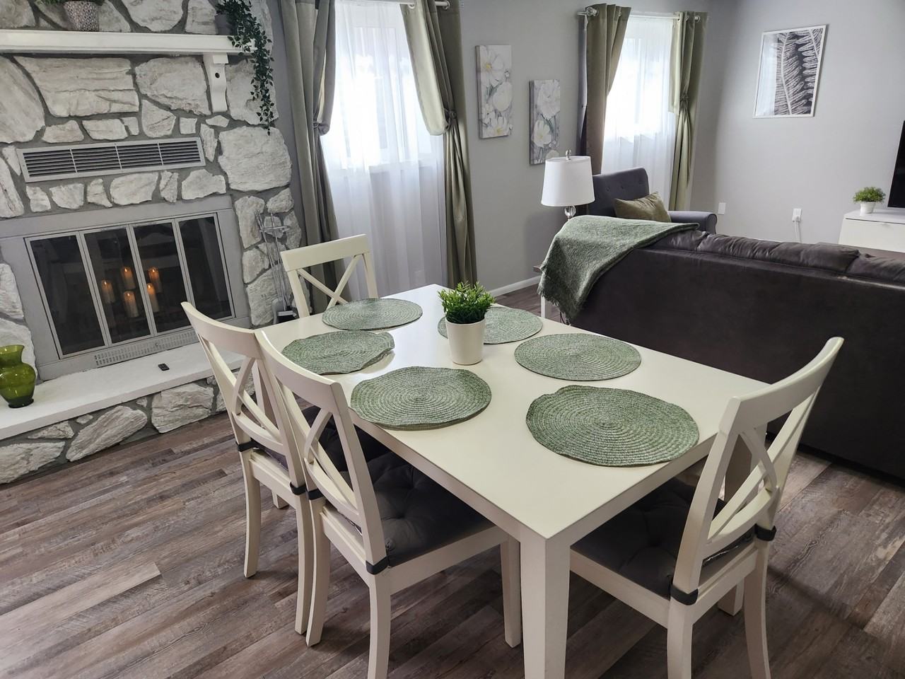 1113 E 5700 S - Photo 4 of 21