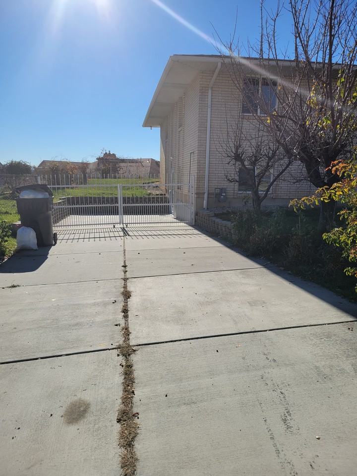 1113 E 5700 S - Photo 7 of 21