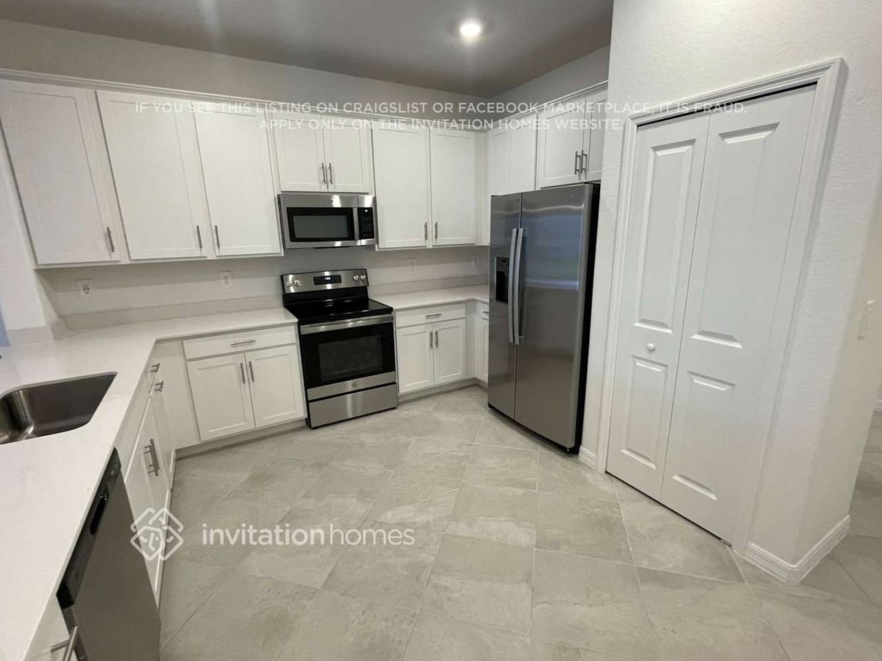 2219 Dragonfruit Way - Photo 4 of 13