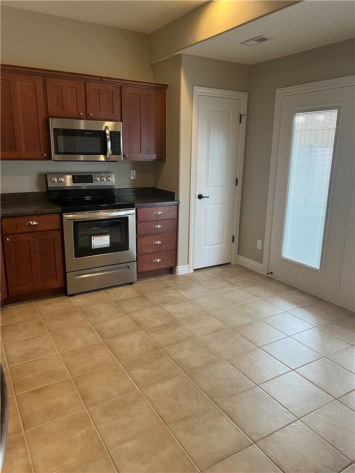 11774 S Shadow View Ln - Photo 7 of 21