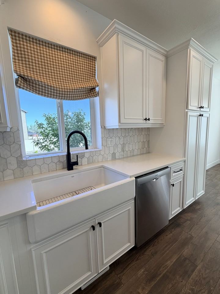 14855 S Rutledge Rd - Photo 7 of 50