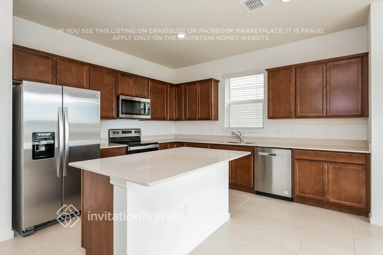 2117 Clear Sky Dr - Photo 6 of 24