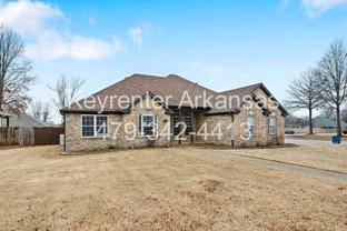 400 Lyndal Ln - Photo 1 of 1