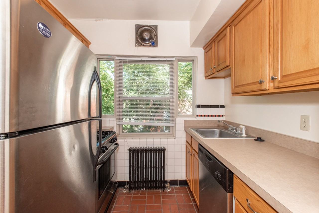 1BR Near UC, DAAP & Hospitals | Prime Riddle Road Location - Photo 6 of 27