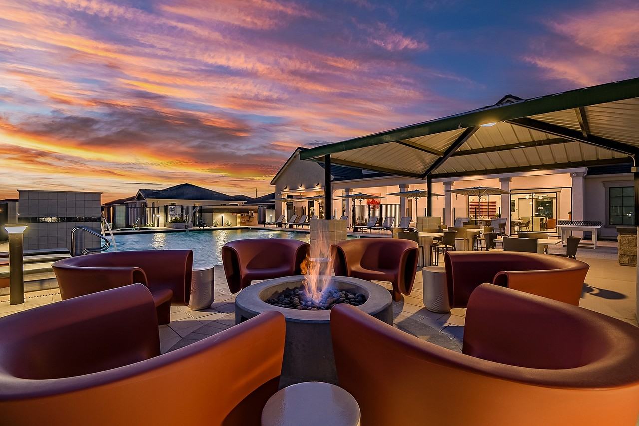 Verge - Photo 3 of 50