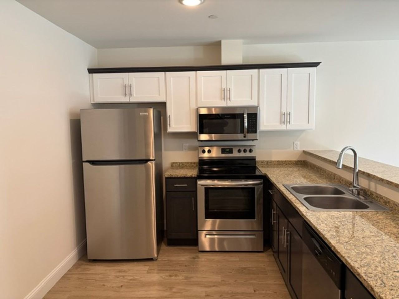 Luna Holdings LLC - Photo 3 of 20
