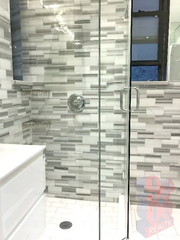 Mott St #15 - Photo 3 of 7