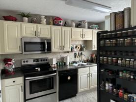 320 Myrtle Greens Dr Apt J #Apt J - Photo 1 of 1