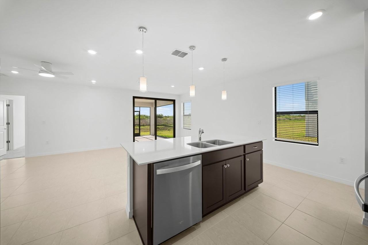 270 Silent Lake Dr - Photo 6 of 25