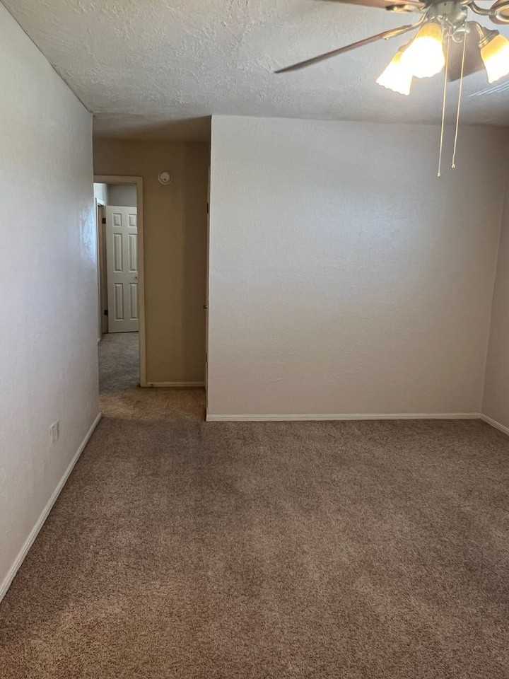 Peppertree Apartments - Photo 6 of 28