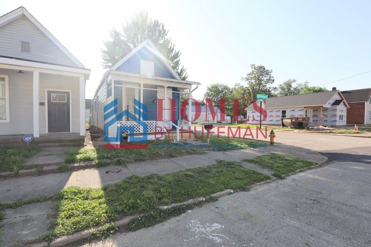 1315 N 3rd Ave - Photo 2 of 19